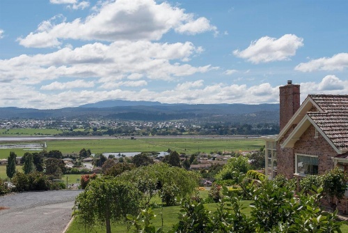 Trevallyn House B & B image 8